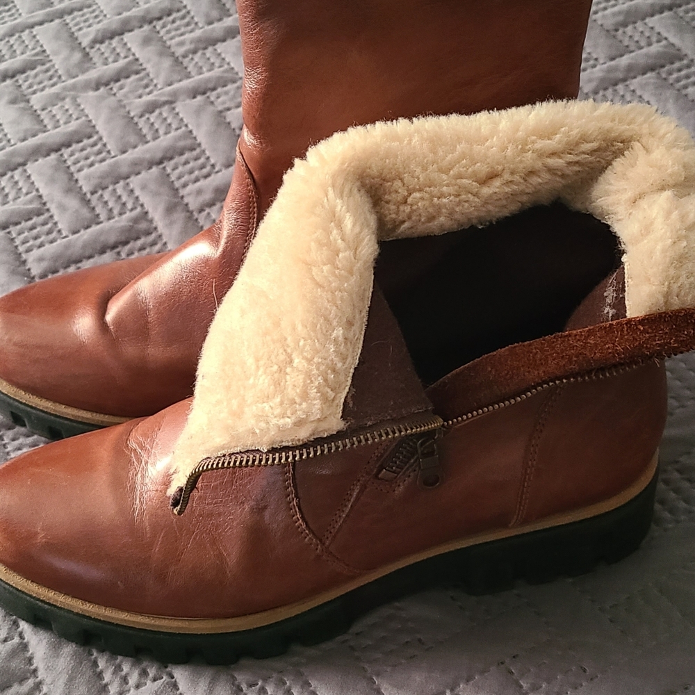 Womans Leather boots
